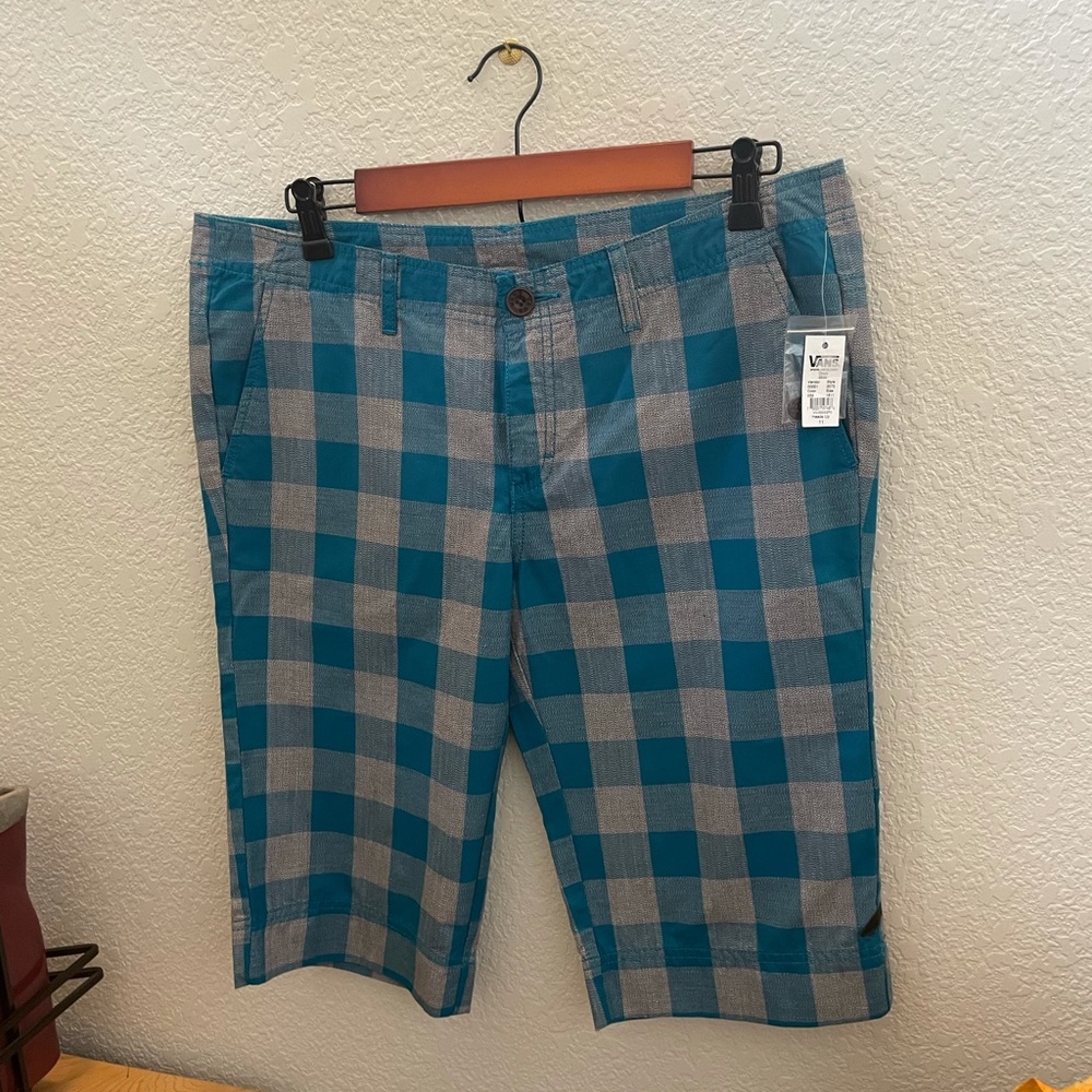Vans “Heads Up” Women Plaid Teal & Gray Shorts Size 11 Style:0073 NWT